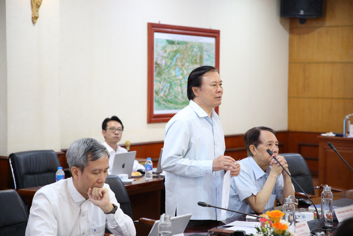 Phó giáo sư Trần Quốc Toản - Chuyên gia cao cấp, nguyên Ủy viên Hội đồng Lý luận Trung ương, nguyên Phó Chủ nhiệm Văn phòng chính phủ. Ảnh: Phạm Hoàng HT-chuyengia (2).jpg