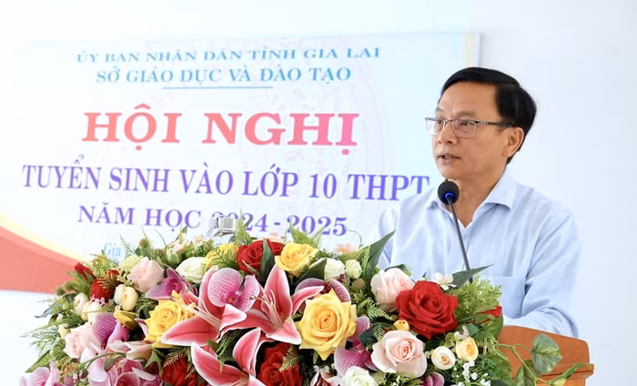 pho-giam-doc-so-gd-dt-nguyen-van-long-phat-bieu-chi-dao-hoi-nghi-anh-moc-tra-2114.jpg