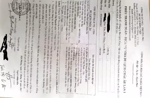 Bà N. phải đặt cọc 50 triệu đồng, khi nào bay sang châu âu được thì trả nốt số tiền còn lại.