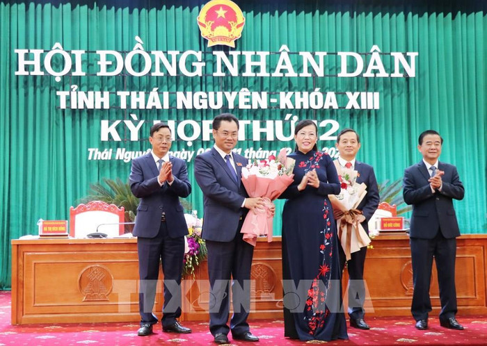 Thủ tướng phê chuẩn ông Trịnh Việt Hùng làm Chủ tịch tỉnh Thái Nguyên. Ảnh tư liệu: TTXVN Thủ tướng phê chuẩn ông Trịnh Việt Hùng làm Chủ tịch tỉnh Thái Nguyên. Ảnh tư liệu: TTXVN