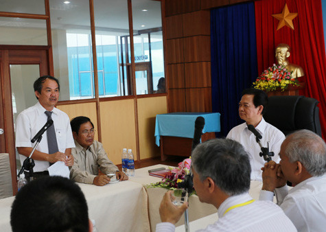 Chủ tịch HA.GL báo cáo với Thủ tướng. Chủ tịch HA.GL báo cáo với Thủ tướng.