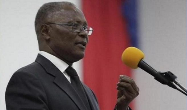 Tổng thống lâm thời Haiti Privert Jocelerme - người từng là Bộ trưởng Nội vụ dưới thời cựu Tổng thống Jean-Bertrand Aristide, nhậm chức ngày 14/2. Ảnh: Reuters.