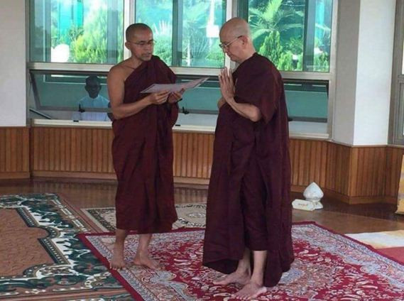 Chiếc ghế Nguyên thủ và mong mỏi của người dân Myanmar ảnh 2 Chiếc ghế Nguyên thủ và mong mỏi của người dân Myanmar ảnh 2