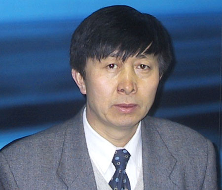 Ông Lương Vân Tường, Giáo sư Học viện Quan hệ quốc tế thuộc Đại học Bắc Kinh, ảnh: 2.qglt.com.cn Ông Lương Vân Tường, Giáo sư Học viện Quan hệ quốc tế thuộc Đại học Bắc Kinh, ảnh: 2.qglt.com.cn