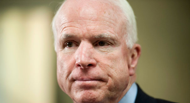 Thượng nghị sĩ John McCain, Chủ tịch Ủy ban Quân vụ Thượng viện Hoa Kỳ. Ảnh: AP. Thượng nghị sĩ John McCain, Chủ tịch Ủy ban Quân vụ Thượng viện Hoa Kỳ. Ảnh: AP.