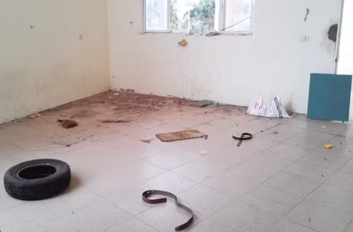 Trách nhiệm của ông Lý Duy Thanh trong vụ "rút ruột" Nhà thi đấu Gia Lâm chưa được cơ quan chức năng xử lý nghiêm minh.