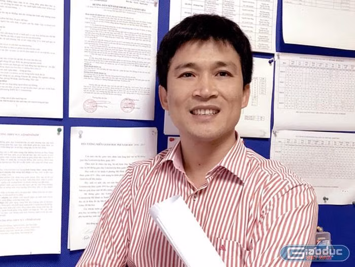 Thầy Nguyễn Quang Tùng. Ảnh: giaoduc.net.vn