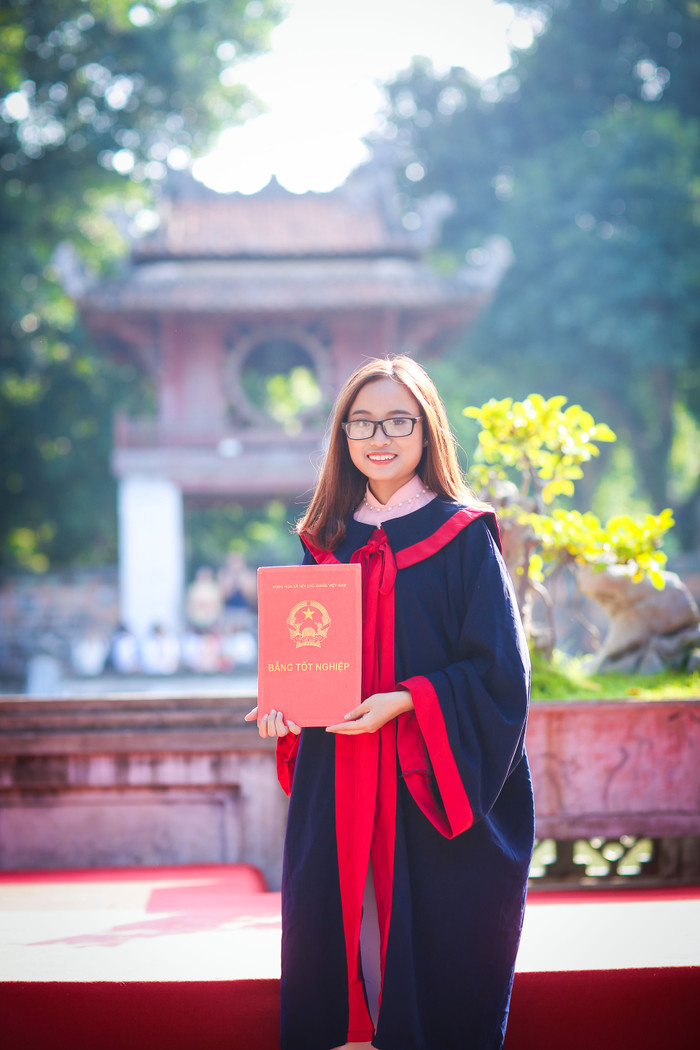 Cô giáo trẻ trong ngày tốt nghiệp. (Ảnh nhân vật cung cấp) Cô giáo trẻ trong ngày tốt nghiệp. (Ảnh nhân vật cung cấp)