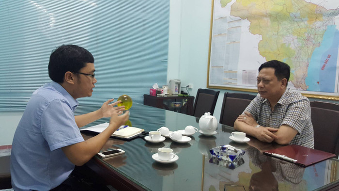 Ông Vương Quốc Tuấn, Phó Giám đốc Sở Giao thông Vận tải tỉnh Thanh Hóa ủng hộ cạnh tranh lành mạnh giữa các doanh nghiệp, chống độc quyền tuyến vận tải xe khách đường Hồ Chí Minh. Ông Vương Quốc Tuấn, Phó Giám đốc Sở Giao thông Vận tải tỉnh Thanh Hóa ủng hộ cạnh tranh lành mạnh giữa các doanh nghiệp, chống độc quyền tuyến vận tải xe khách đường Hồ Chí Minh.