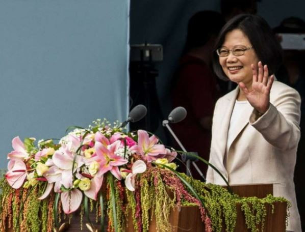 Bà Thái Anh Văn trong lễ nhậm chức hôm 20/5, ảnh: SCMP.