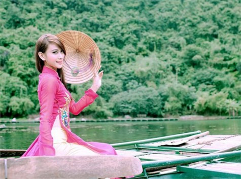 Lê Thị Vân Quỳnh khoe vẻ thanh tân nơi mênh mang sông nước. <<NỮ SINH KINH BẮC DỊU DÀNG KHOE SẮC TRONG TÀ ÁO DÀI <<HOT GIRL CẨM TÚ ĐẸP LÃNG MẠN TRONG SẮC MÀU HOA CỎ <<NGỠ NGÀNG HOT GIRL CÓ VẺ ĐẸP GIỐNG CA SỸ BẢO THY <<NỮ SINH CĐ DU LỊCH ĐẸP DỊU DÀNG TRONG NẮNG THU Lê Thị Vân Quỳnh khoe vẻ thanh tân nơi mênh mang sông nước. <<NỮ SINH KINH BẮC DỊU DÀNG KHOE SẮC TRONG TÀ ÁO DÀI <<HOT GIRL CẨM TÚ ĐẸP LÃNG MẠN TRONG SẮC MÀU HOA CỎ <<NGỠ NGÀNG HOT GIRL CÓ VẺ ĐẸP GIỐNG CA SỸ BẢO THY <<NỮ SINH CĐ DU LỊCH ĐẸP DỊU DÀNG TRONG NẮNG THU