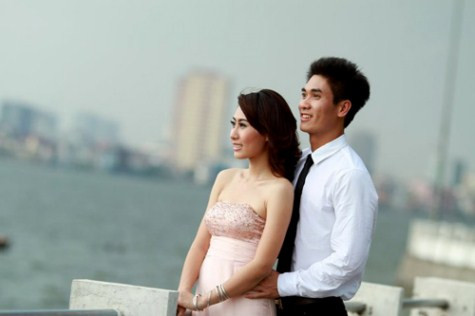 Vũ Lan Anh - Phạm Bá Bình. <<NỮ SINH KINH BẮC ĐẸP DỊU DÀNG TRONG TÀ ÁO DÀI <<NGẨN NGƠ TRƯỚC VẺ ĐẸP THÁNH THIỆN CỦA HOTGIRL NGỌC HIỀN <<HOT GIRL CẨM TÚ ĐẸP LÃNG MẠN TRONG SẮC MÀU HOA CỎ <<NGỠ NGÀNG HOT GIRL CÓ VẺ ĐẸP GIỐNG CA SỸ BẢO THY