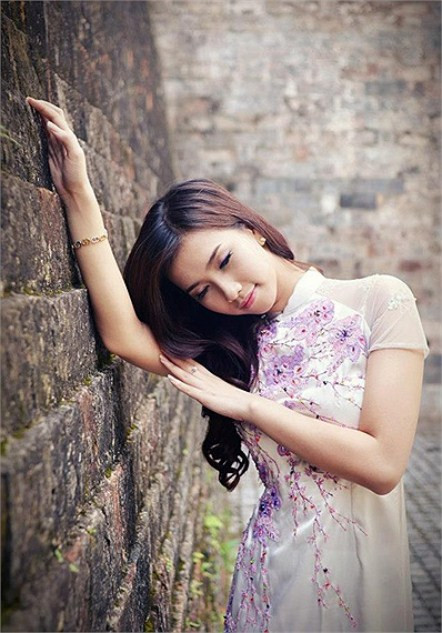 Quyến rũ trong tà áo dài cách tân. <<NỮ SINH KINH BẮC DỊU DÀNG KHOE SẮC TRONG TÀ ÁO DÀI <<HOT GIRL CẨM TÚ ĐẸP LÃNG MẠN TRONG SẮC MÀU HOA CỎ <<NGỠ NGÀNG HOT GIRL CÓ VẺ ĐẸP GIỐNG CA SỸ BẢO THY <<NỮ SINH CĐ DU LỊCH ĐẸP DỊU DÀNG TRONG NẮNG THU Quyến rũ trong tà áo dài cách tân. <<NỮ SINH KINH BẮC DỊU DÀNG KHOE SẮC TRONG TÀ ÁO DÀI <<HOT GIRL CẨM TÚ ĐẸP LÃNG MẠN TRONG SẮC MÀU HOA CỎ <<NGỠ NGÀNG HOT GIRL CÓ VẺ ĐẸP GIỐNG CA SỸ BẢO THY <<NỮ SINH CĐ DU LỊCH ĐẸP DỊU DÀNG TRONG NẮNG THU