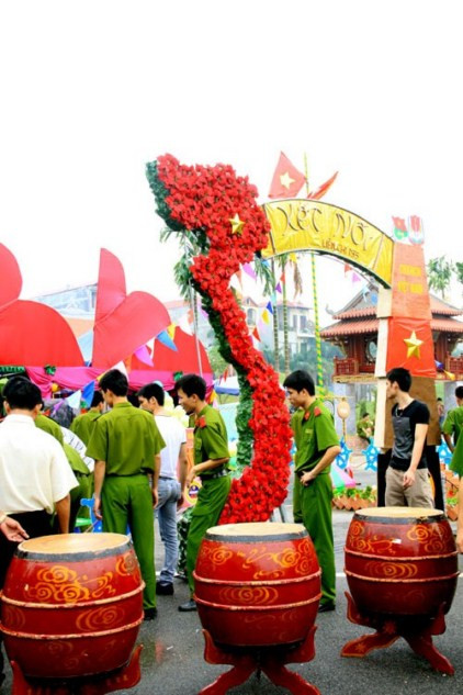 >>Hotgirl ĐH Mỹ thuật Công nghiệp tuyệt xinh trong váy cô dâu >>Những nữ sinh diện áo dài đẹp hơn Hoa hậu Mai Phương Thúy (P23) >>Vẻ đẹp sexy của thiếu nữ thành Vinh >>Cư dân mạng "chao đảo" vì teenmodel Thảo Hương >>Hotgirl ĐH Mỹ thuật Công nghiệp tuyệt xinh trong váy cô dâu >>Những nữ sinh diện áo dài đẹp hơn Hoa hậu Mai Phương Thúy (P23) >>Vẻ đẹp sexy của thiếu nữ thành Vinh >>Cư dân mạng "chao đảo" vì teenmodel Thảo Hương