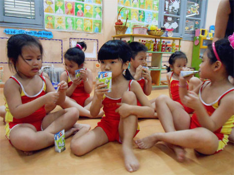 Vòng sơ khảo tại các trường.