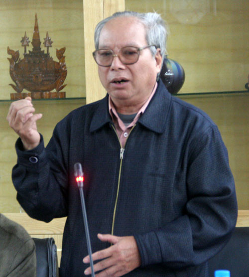 TS Lê Viết Khuyến.