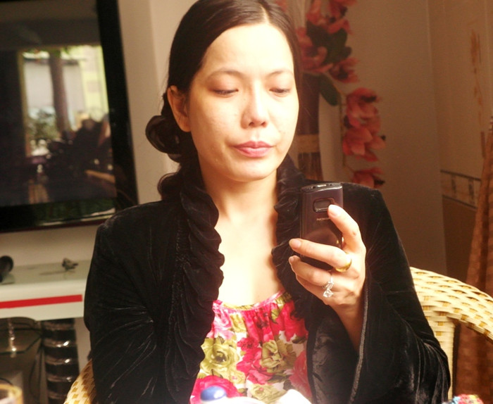 Nữ phó phòng Trần Hồng Ly. Ảnh: Dương Cầm Nữ phó phòng Trần Hồng Ly. Ảnh: Dương Cầm