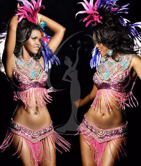 Mặc và nhảy Samba, thí sinh Miss Universe "bốc lửa" ảnh 9