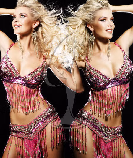 Mặc và nhảy Samba, thí sinh Miss Universe "bốc lửa" ảnh 28