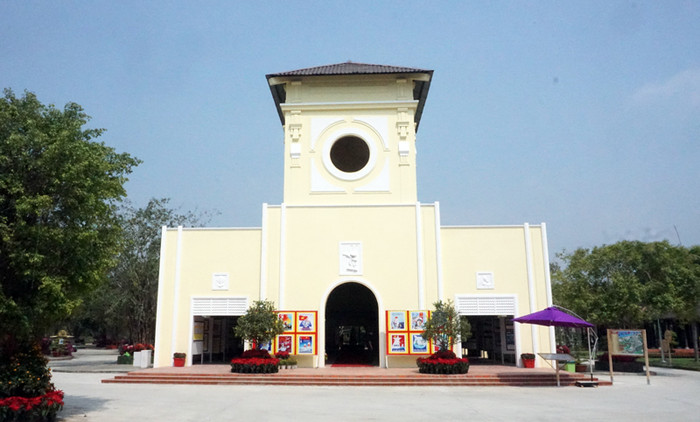 Chợ Bến Thành thu nhỏ. (Ảnh: T.M)