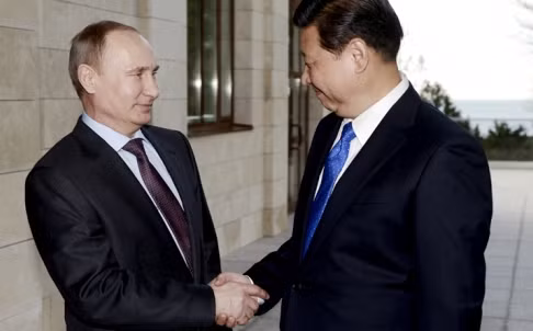 Tổng thống Nga Vladimir Putin và Chủ tịch Trung Quốc Tập Cận Bình.