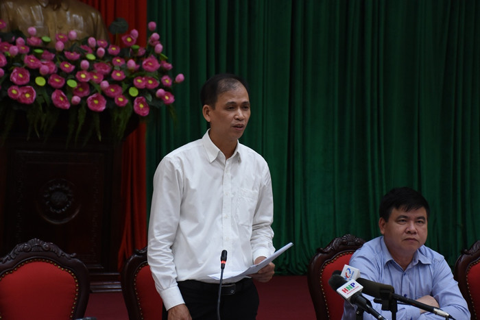 Ông Phan Hồng Việt trả lời câu hỏi của báo Điện tử Giáo dục Việt Nam. Ảnh: Đỗ Thơm Ông Phan Hồng Việt trả lời câu hỏi của báo Điện tử Giáo dục Việt Nam. Ảnh: Đỗ Thơm