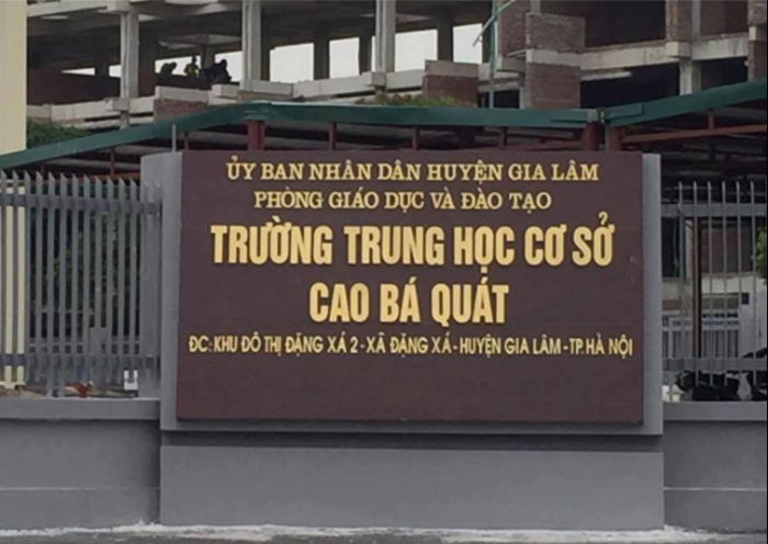Nếu có việc gì với các em học sinh lớp 1 đi học nhờ ai sẽ là người chịu trách nhiệm. (Ảnh: L.C) Nếu có việc gì với các em học sinh lớp 1 đi học nhờ ai sẽ là người chịu trách nhiệm. (Ảnh: L.C)