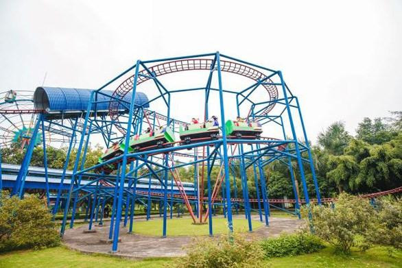 Tàu lượn siêu tốc tại khu du lịch Đảo Ngọc Xanh, nơi xảy ra vụ việc. (Nguồn: Khu du lịch Đảo Ngọc Xanh) Tàu lượn siêu tốc tại khu du lịch Đảo Ngọc Xanh, nơi xảy ra vụ việc. (Nguồn: Khu du lịch Đảo Ngọc Xanh)