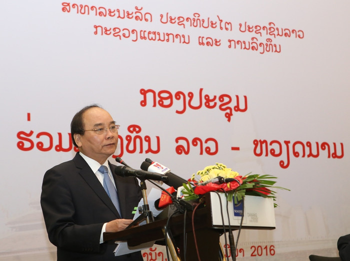 Phó Thủ tướng Nguyễn Xuân Phúc phát biểu tại hội nghị. Ảnh T.L Phó Thủ tướng Nguyễn Xuân Phúc phát biểu tại hội nghị. Ảnh T.L