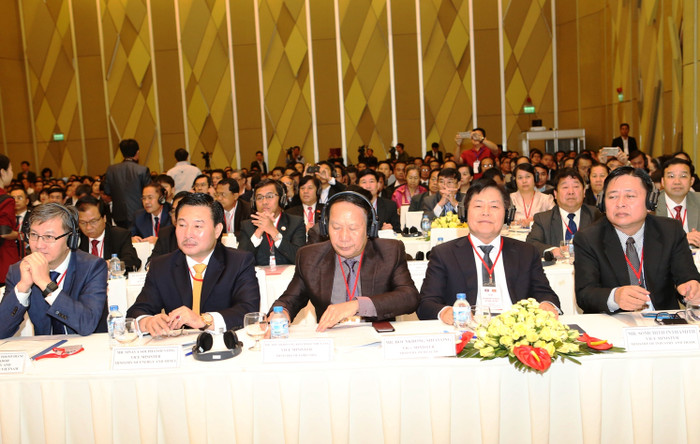 Đại biểu hai nước tham dự hội nghị. Ảnh T.L Đại biểu hai nước tham dự hội nghị. Ảnh T.L
