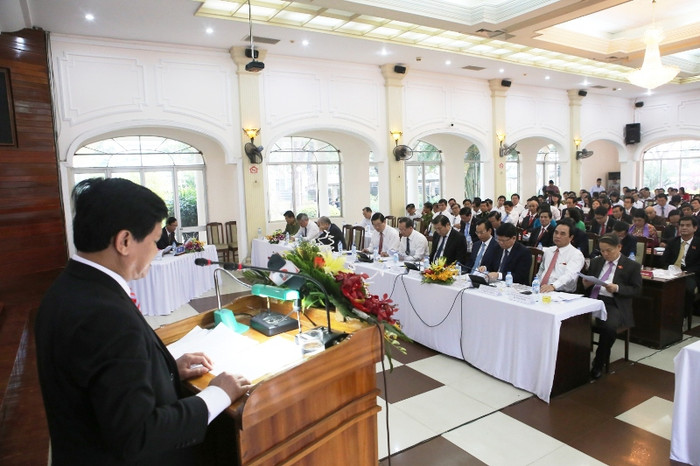 Các đại biểu tham dự kỳ họp. Ảnh T.L Các đại biểu tham dự kỳ họp. Ảnh T.L