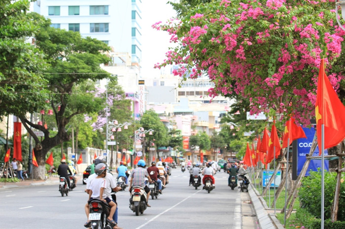 Đà Nẵng lắp đặt hệ thống camera giám sát an ninh, giao thông, trật tự trên địa bàn thành phố. Ảnh: Thùy Linh
