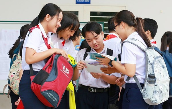 Các học sinh thi tuyển sinh vào lớp 10 trên địa bàn tỉnh Đồng Nai. (Ảnh: Cổng thông tin Sở Giáo dục và Đào tạo tỉnh Đồng Nai). Các học sinh thi tuyển sinh vào lớp 10 trên địa bàn tỉnh Đồng Nai. (Ảnh: Cổng thông tin Sở Giáo dục và Đào tạo tỉnh Đồng Nai).