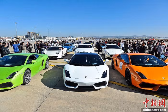 Nơi tập kết siêu xe