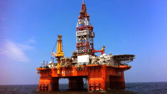 Các quan chức Bắc Kinh vẫn công khai gọi HD 981 là "lãnh thổ quốc gia di động" của họ, âm mưu thủ đoạn bành trướng của Trung Quốc trên Biển Đông quá rõ, nhưng sẽ không dễ dàng để họ đạt được âm mưu. Các quan chức Bắc Kinh vẫn công khai gọi HD 981 là "lãnh thổ quốc gia di động" của họ, âm mưu thủ đoạn bành trướng của Trung Quốc trên Biển Đông quá rõ, nhưng sẽ không dễ dàng để họ đạt được âm mưu.