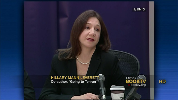 Học giả Hillary Mann Leverett. Học giả Hillary Mann Leverett.