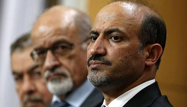 Ahmad Jarba (phải), Chủ tịch Liên minh Quốc gia Syria vừa đi Mỹ. Ahmad Jarba (phải), Chủ tịch Liên minh Quốc gia Syria vừa đi Mỹ.