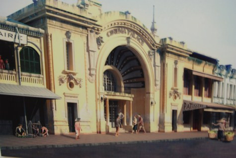 Rạp Công nhân. >>Rớt nước mắt vì học sinh phải quỳ đất trong lễ khai giảng >>Chùm ảnh: Nữ sinh đẹp rạng ngời ngày khai trường >>Những thầy cô là hotgirl, hotboy nổi đình nổi đám >>Nước mắt người mẹ có con thi đậu Học viện Tài chính Rạp Công nhân. >>Rớt nước mắt vì học sinh phải quỳ đất trong lễ khai giảng >>Chùm ảnh: Nữ sinh đẹp rạng ngời ngày khai trường >>Những thầy cô là hotgirl, hotboy nổi đình nổi đám >>Nước mắt người mẹ có con thi đậu Học viện Tài chính