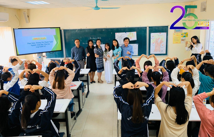 Trường Đại học Giáo dục chú trọng giáo dục đạo đức nghề nghiệp cho các nhà giáo dục tương lai. DHGD - diem-dac-sac-trong=ctdt (2).jpg