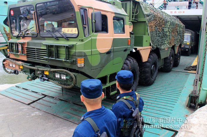 Cơ động bằng đường biển