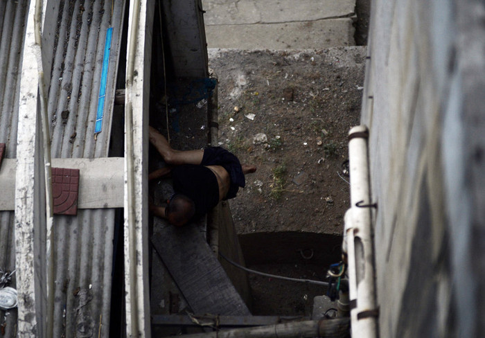 Tự kết liễu đời mình Tự kết liễu đời mình