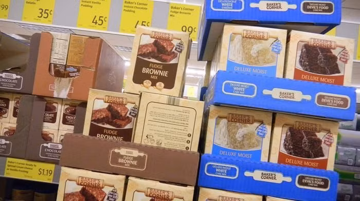 Đồ hộp là thức ăn dự trữ phổ biến với nhiều người nghèo ở Mỹ