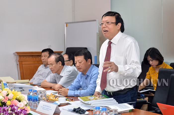 Tổng chủ biên Nguyễn Minh Thuyết và ông Ngô Trần Ái, ai trung thực? ảnh 7