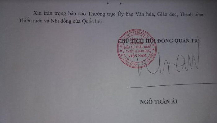 Ảnh chụp một phần trang cuối công văn số 09/CV-VEPIC của Công ty Cổ phần đầu tư xuất bản - thiết bị giáo dục Việt Nam gửi Ủy ban Văn hóa, Giáo dục, Thanh niên, Thiếu niên và Nhi đồng của Quốc hội, do VEPIC cung cấp. Ảnh chụp một phần trang cuối công văn số 09/CV-VEPIC của Công ty Cổ phần đầu tư xuất bản - thiết bị giáo dục Việt Nam gửi Ủy ban Văn hóa, Giáo dục, Thanh niên, Thiếu niên và Nhi đồng của Quốc hội, do VEPIC cung cấp.