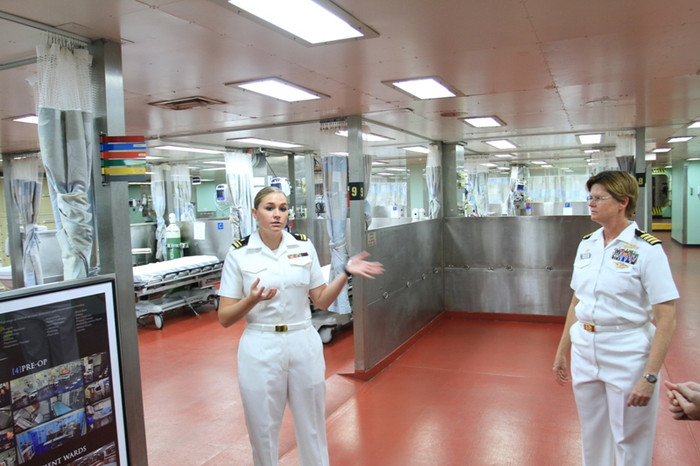 Theo sĩ quan chỉ huy phụ trách trung tâm điều trị y tế trên tàu Mercy, Thiếu tá Melanie Merrick, chương trình tại Việt Nam sẽ tập trung vào việc chia sẻ ý tưởng và tăng cường hiểu biết khả năng ứng phó ở quốc gia chủ nhà trong trường hợp xảy ra thảm họa. Theo sĩ quan chỉ huy phụ trách trung tâm điều trị y tế trên tàu Mercy, Thiếu tá Melanie Merrick, chương trình tại Việt Nam sẽ tập trung vào việc chia sẻ ý tưởng và tăng cường hiểu biết khả năng ứng phó ở quốc gia chủ nhà trong trường hợp xảy ra thảm họa.