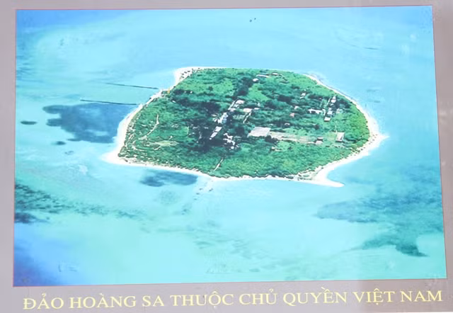Đảo Hoàng Sa thuộc chủ quyền Việt Nam.
