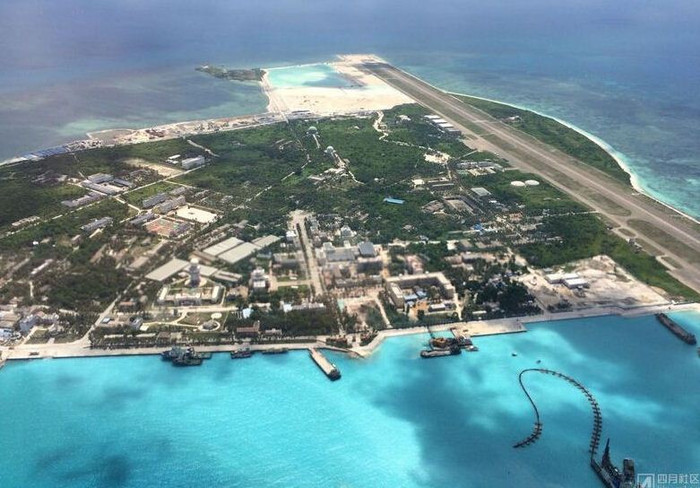 Toàn cảnh đảo Phú Lâm, Hoàng Sa đang bị Trung Quốc chiếm đóng bất hợp pháp. Toàn cảnh đảo Phú Lâm, Hoàng Sa đang bị Trung Quốc chiếm đóng bất hợp pháp.