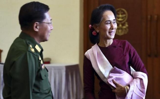 Lịch sử luôn khách quan và công bằng với những ai hành động thuận theo quy luật. Ảnh: AP. Lịch sử luôn khách quan và công bằng với những ai hành động thuận theo quy luật. Ảnh: AP.