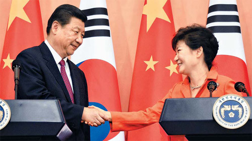 Ông Tập Cận Bình và bà Park Geun-hye, ảnh: Chosun illbo. Ông Tập Cận Bình và bà Park Geun-hye, ảnh: Chosun illbo.