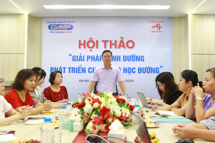 Toàn cảnh hội thảo “Giải pháp dinh dưỡng phát triển chiều cao học đường” tại điểm cầu Hà Nội (văn phòng Tạp chí điện tử Giáo dục Việt Nam). Ảnh: Mạnh Đoàn gdvn-ht (6).jpg